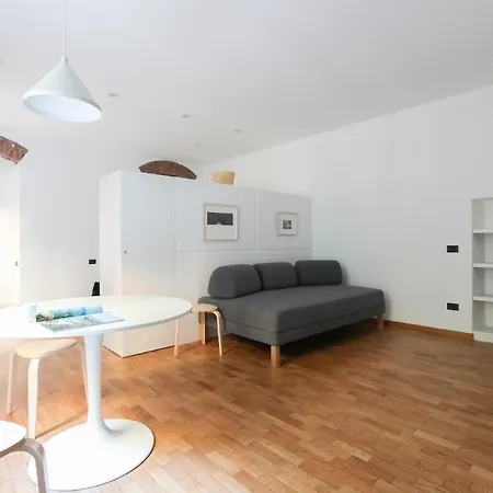 Hacca Collection I Lincoln District Chic דירה